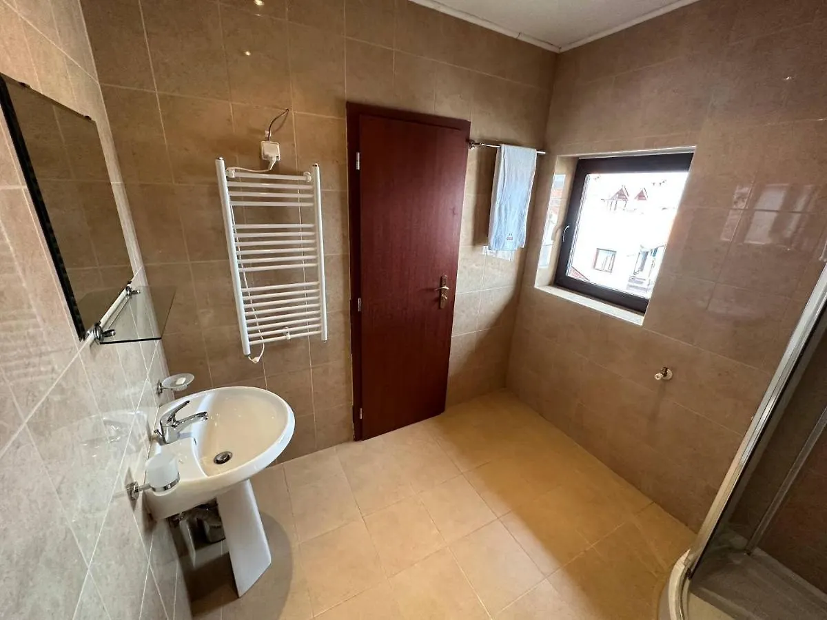 반스코 Bright Mountain View Penthouse - 300Mbps Wi-Fi 아파트