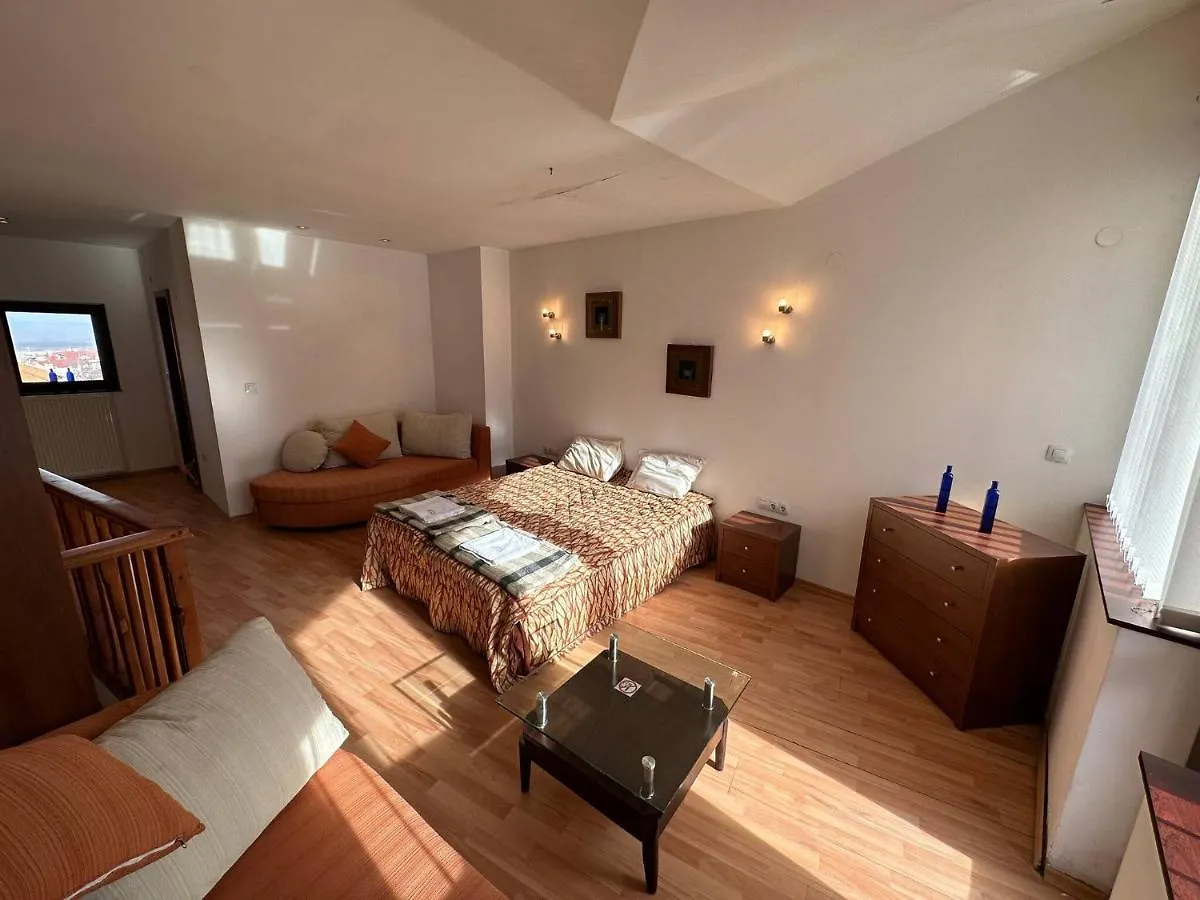 반스코 Bright Mountain View Penthouse - 300Mbps Wi-Fi 아파트