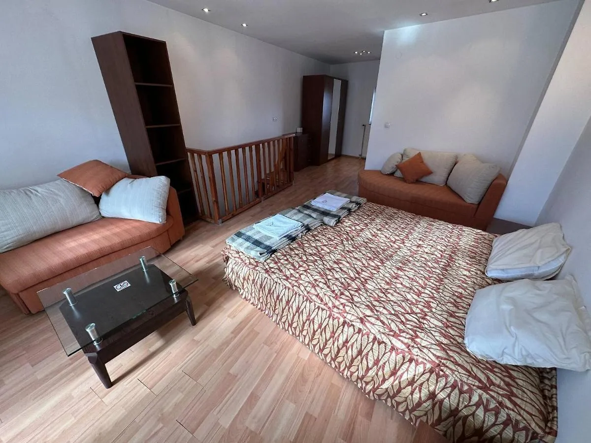 반스코 Bright Mountain View Penthouse - 300Mbps Wi-Fi 아파트 불가리아