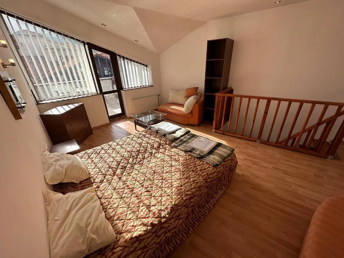 반스코 Bright Mountain View Penthouse - 300Mbps Wi-Fi 아파트 0*,  불가리아