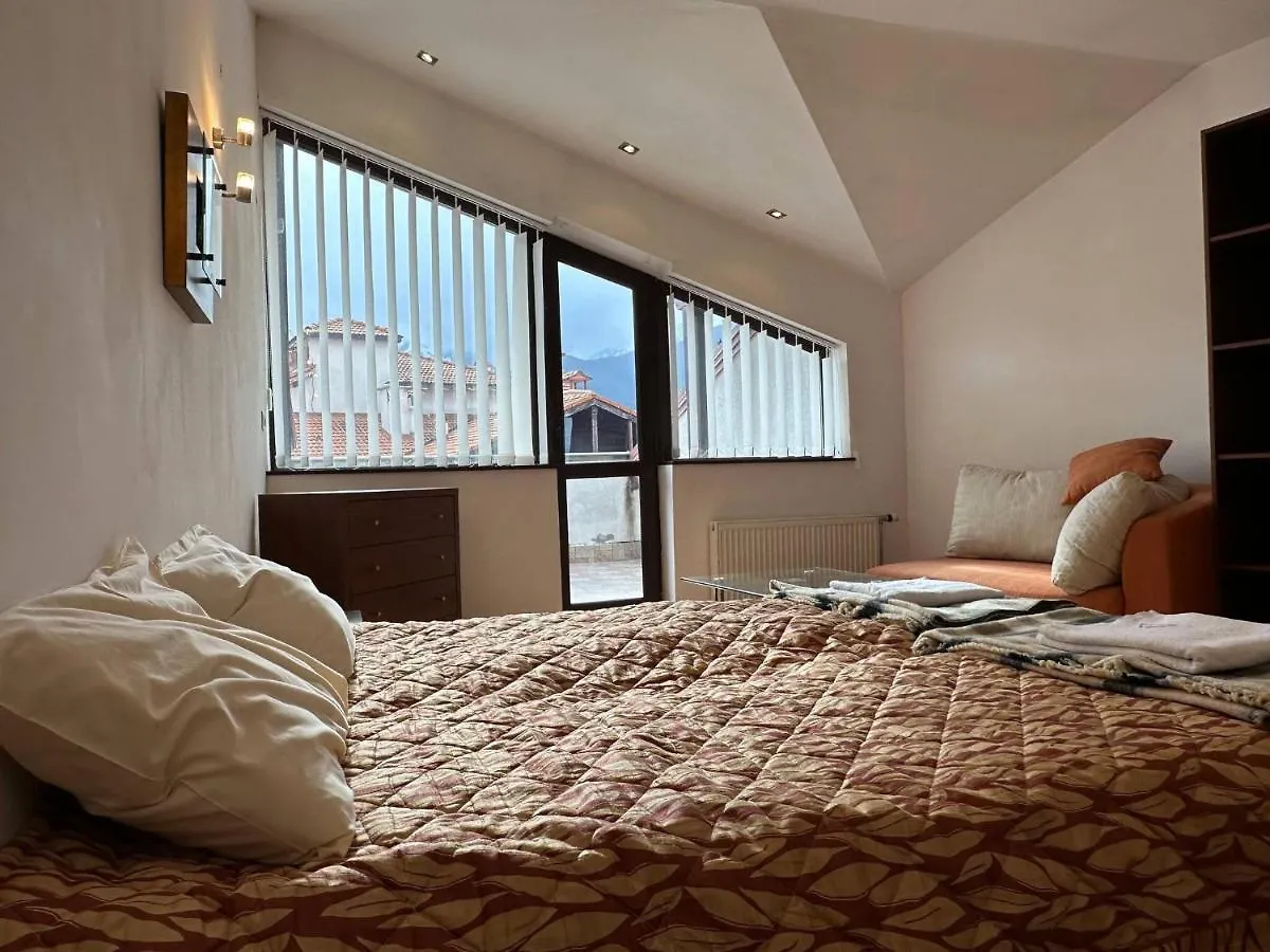 반스코 Bright Mountain View Penthouse - 300Mbps Wi-Fi 아파트 불가리아