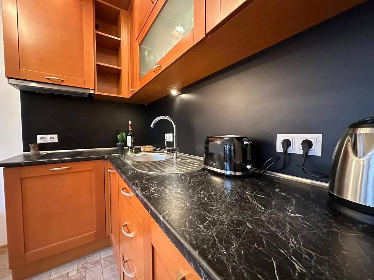반스코 Bright Mountain View Penthouse - 300Mbps Wi-Fi 아파트