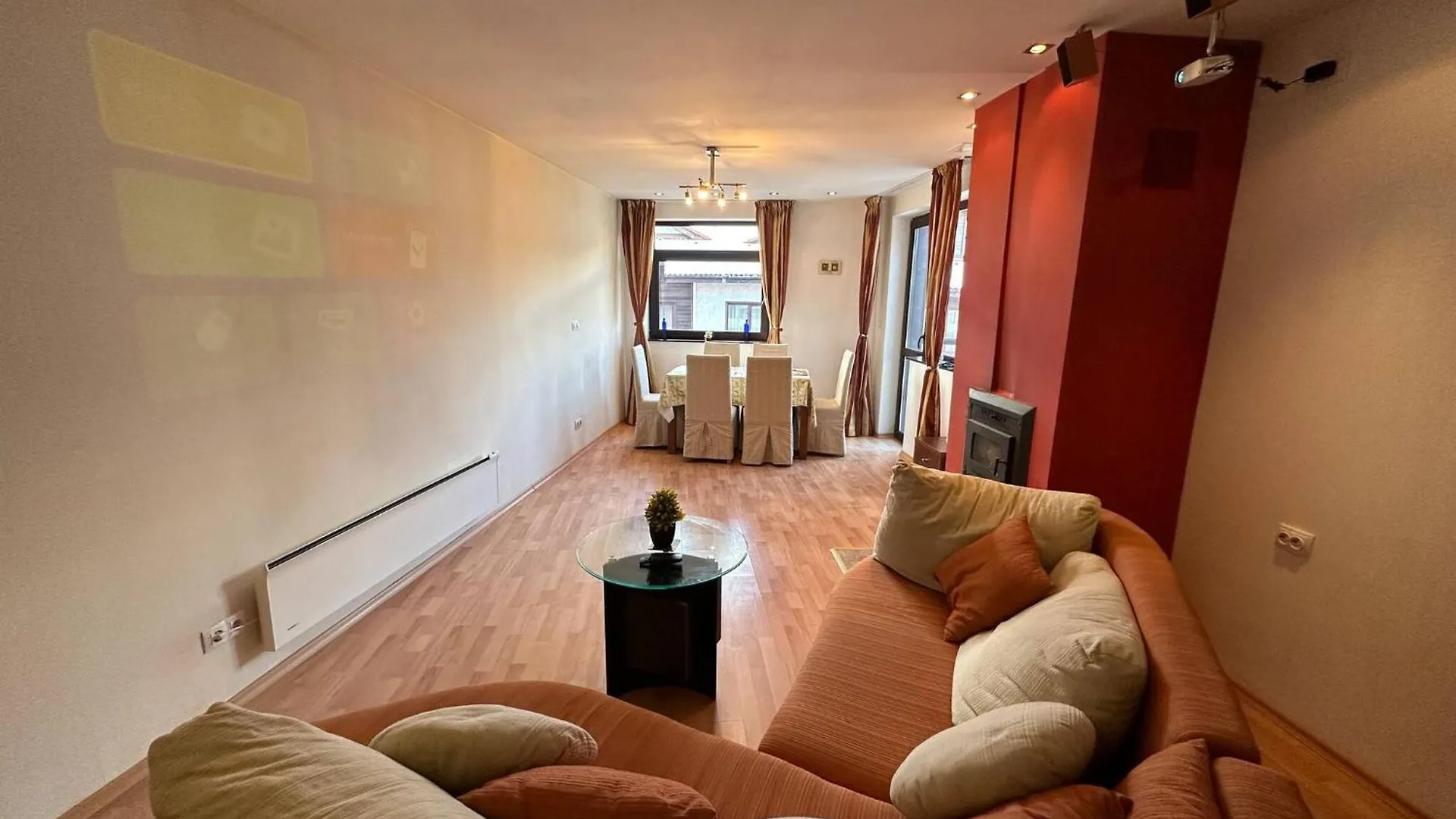 반스코 Bright Mountain View Penthouse - 300Mbps Wi-Fi 아파트 불가리아