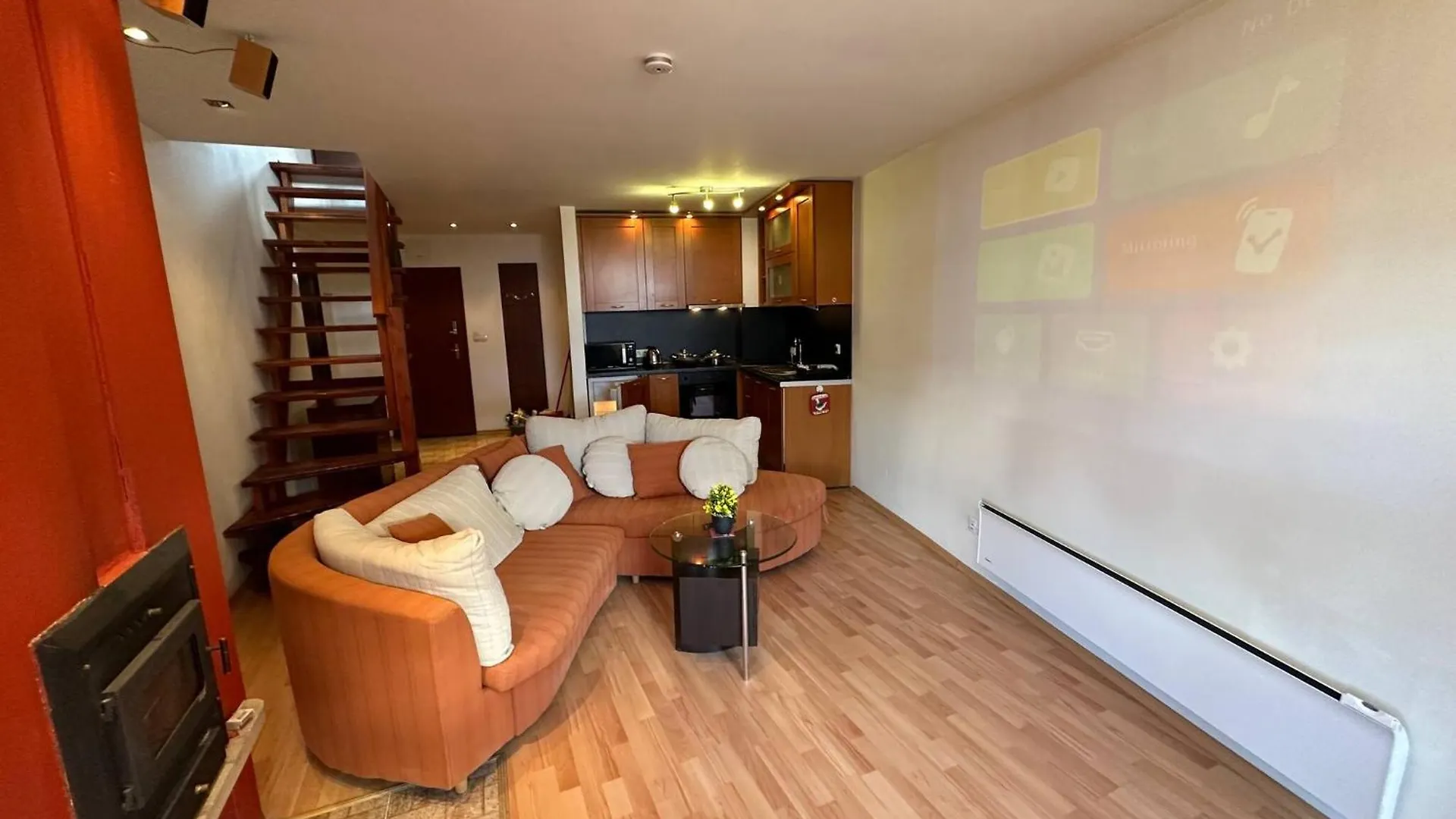 반스코 Bright Mountain View Penthouse - 300Mbps Wi-Fi 아파트