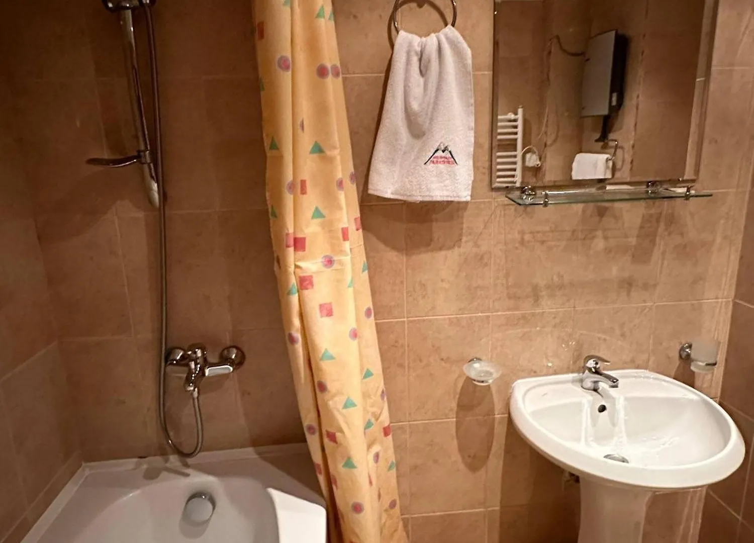 반스코 Bright Mountain View Penthouse - 300Mbps Wi-Fi 아파트