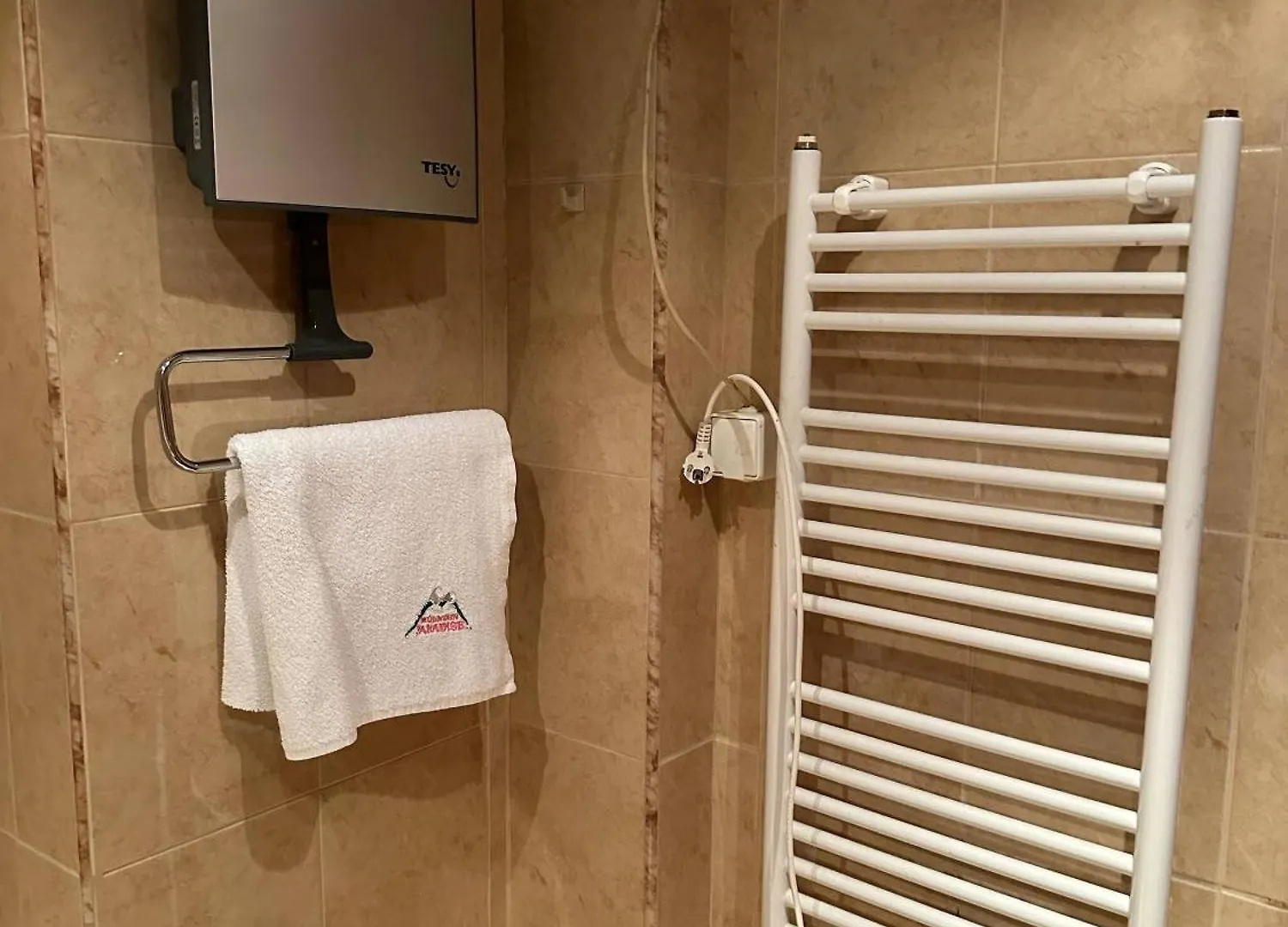반스코 Bright Mountain View Penthouse - 300Mbps Wi-Fi 아파트
