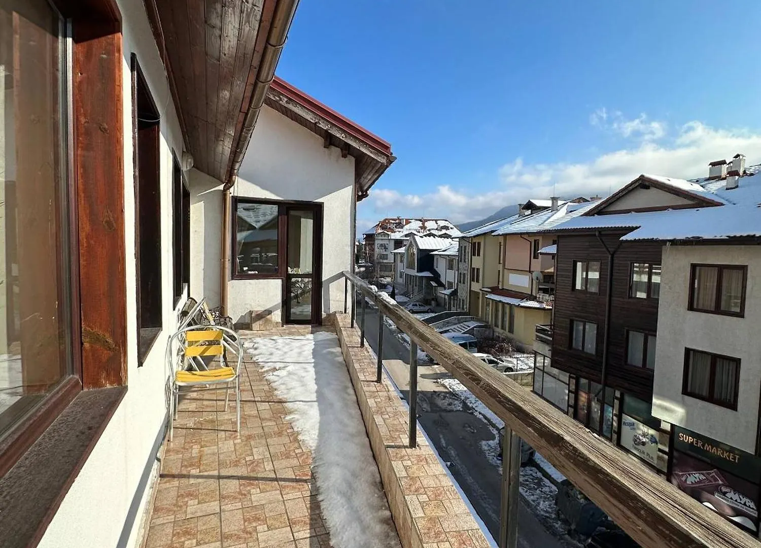 반스코 Bright Mountain View Penthouse - 300Mbps Wi-Fi 아파트