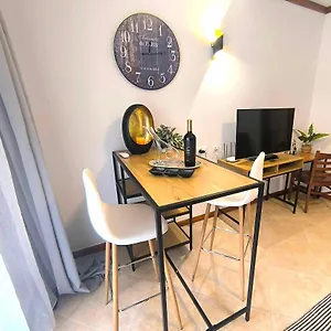 Ξενοδοχείο με διαμερίσματα 6 Luxury - Incl Wellness, Μπάνσκο